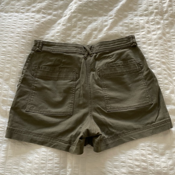 High Waisted Utility Shorts - Picture 2 of 4